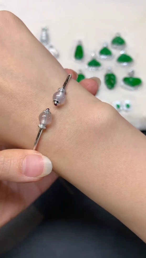 18K金镶嵌手镯翡翠W97|13800