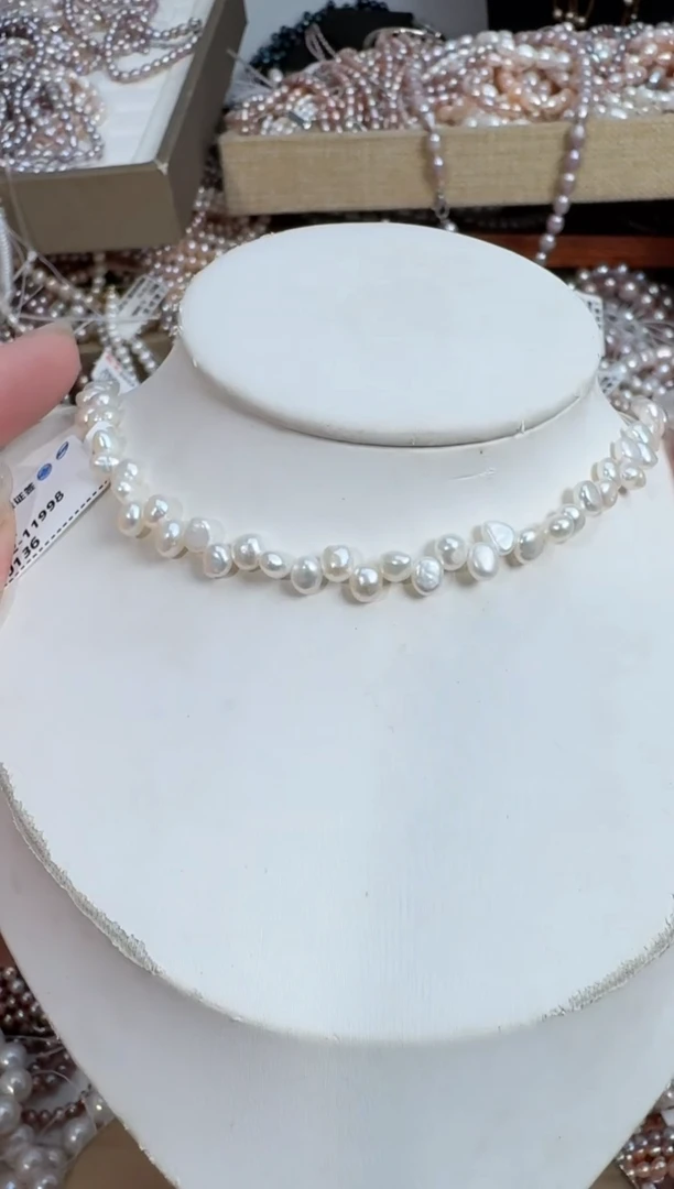 未镶嵌福利淡水珍珠野生无核*强光小花瓣项链