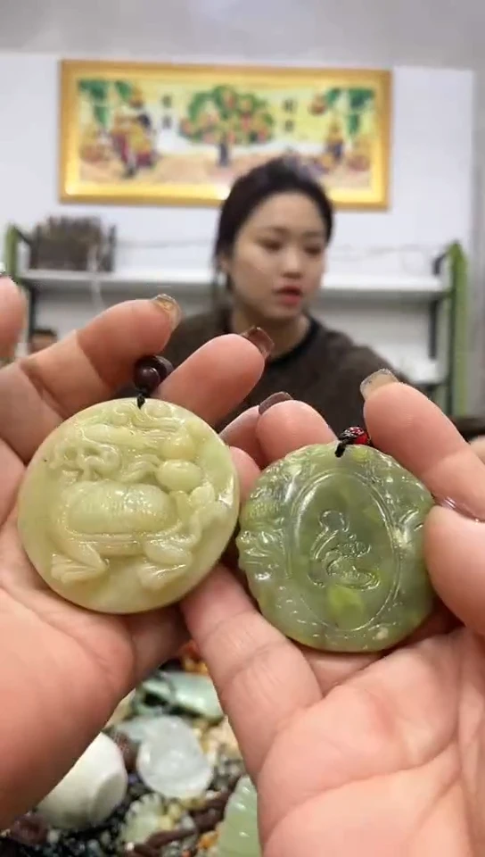 未镶嵌岫玉挂件