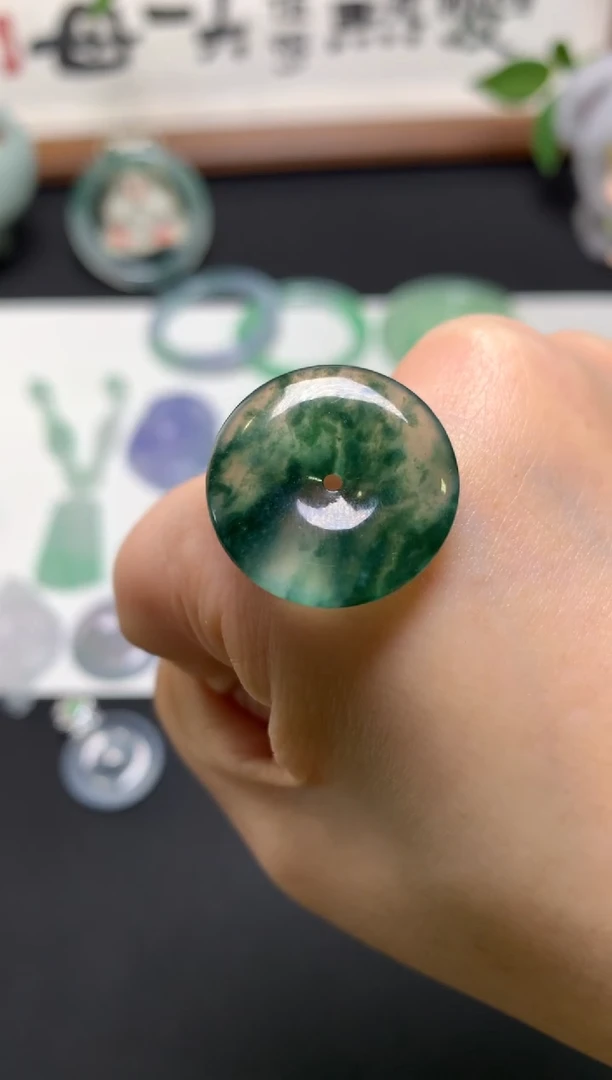 未镶嵌定制翡翠0551105191