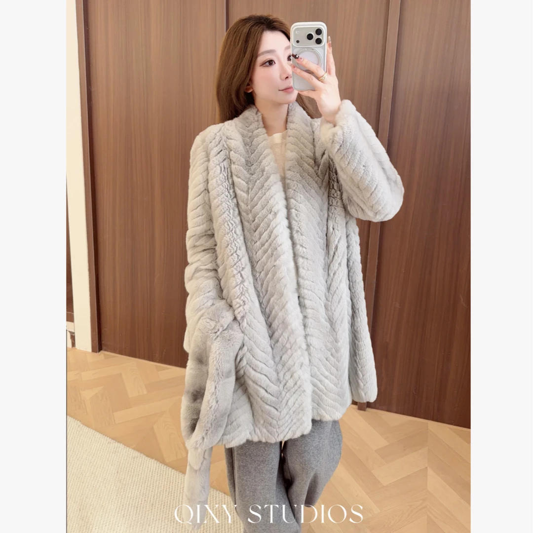 QIXIAOYAO.皮草丝绒青紫蓝兔皮毛一体皮草外套冬季新#YTKG25T93