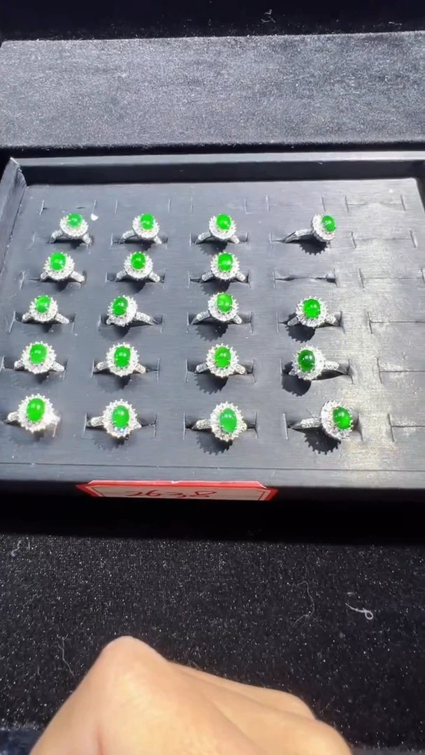 【闪购商品】定制翡翠未镶嵌戒指商品多样性发货1