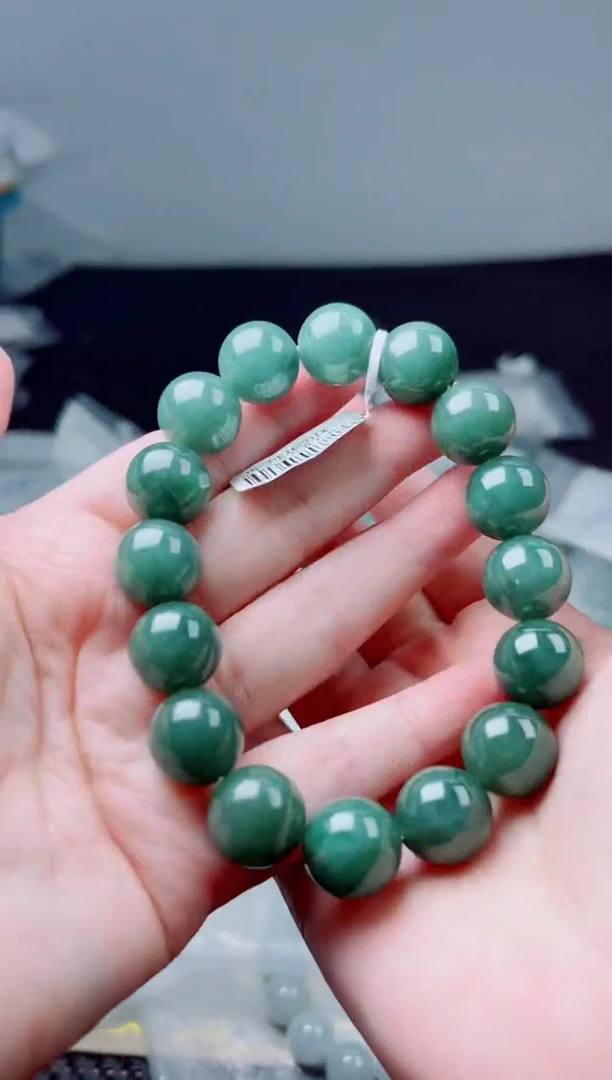 未镶嵌定制翡翠翡翠