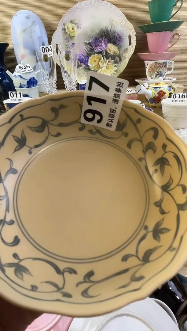 摆件短**妮摆件瓷器瓷器瓷器