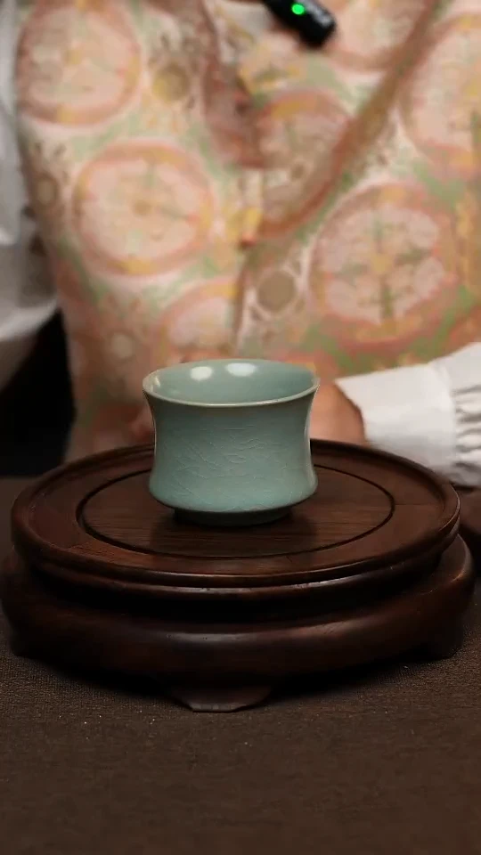 瓷片仿古天青全手束腰马蹄杯100ml 微瑕 不带礼盒