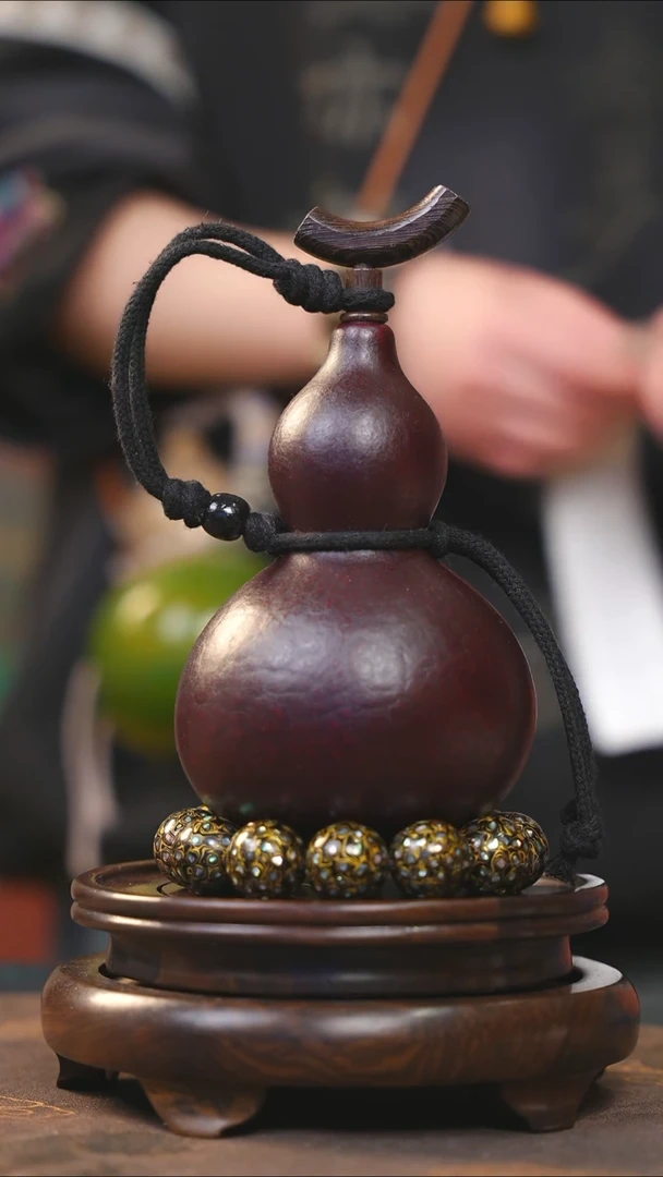 【闪购商品】YR205大漆酒葫芦不包手串及旋转底座