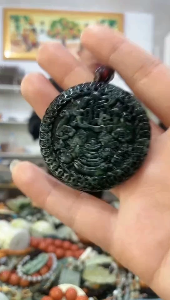 未镶嵌岫玉挂件