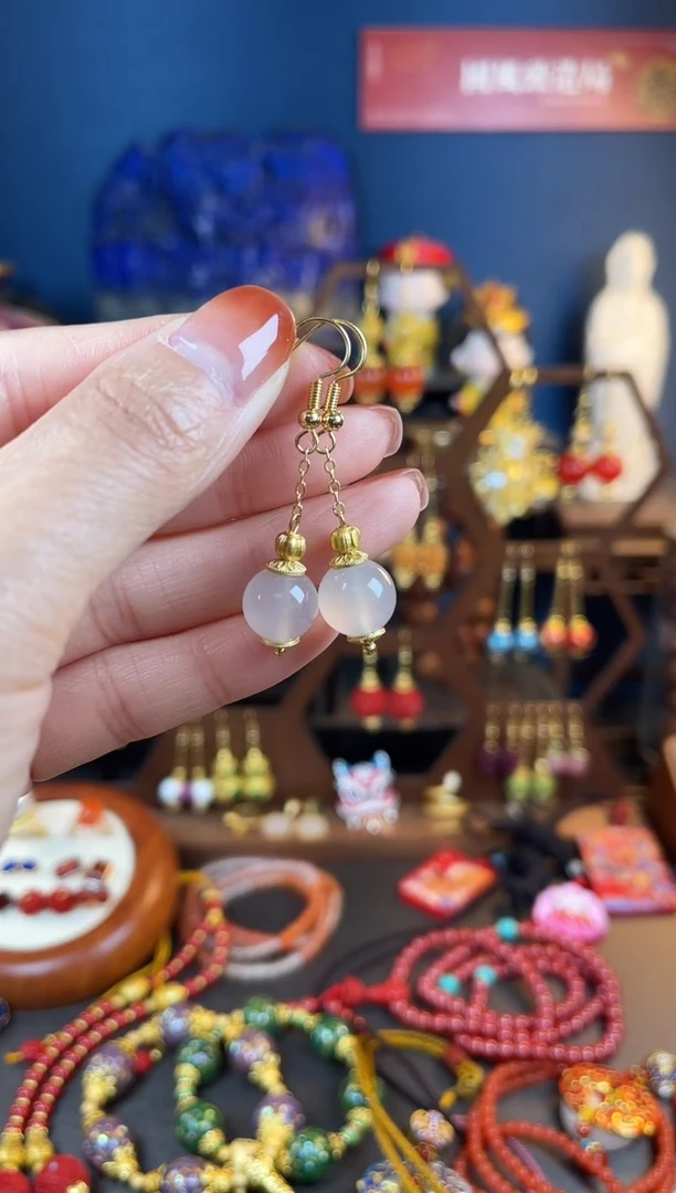 【闪购商品】南红玛瑙耳饰银S925镀金镶嵌荔枝冻耳钩