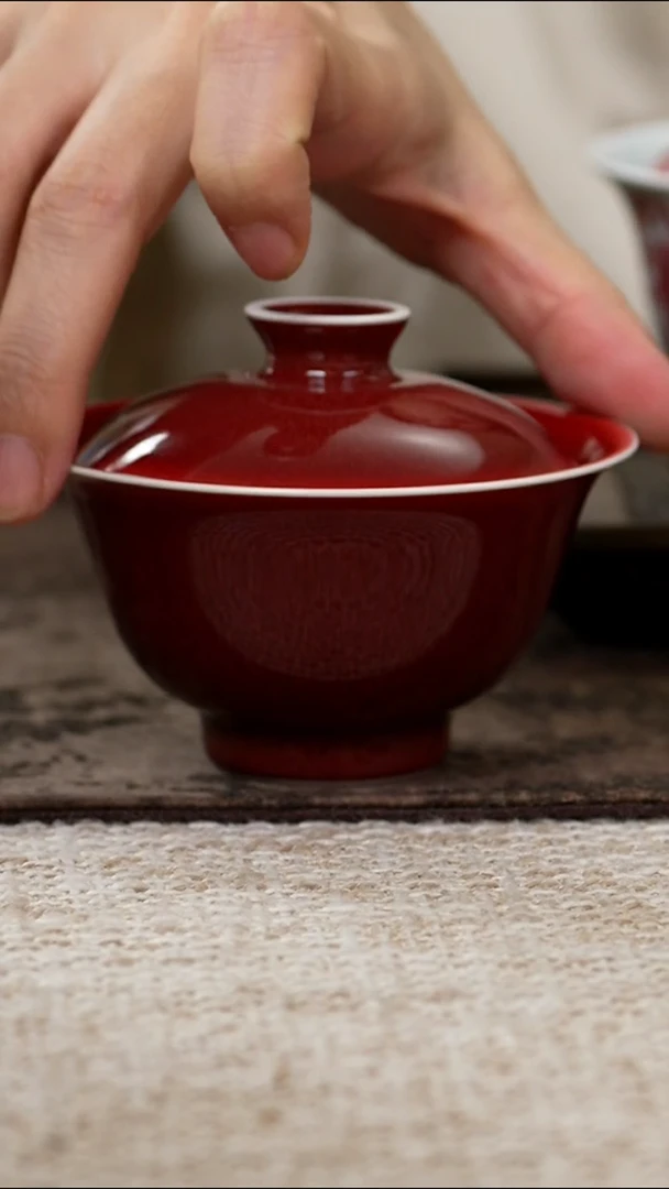 /A47郎红如意两才盖碗