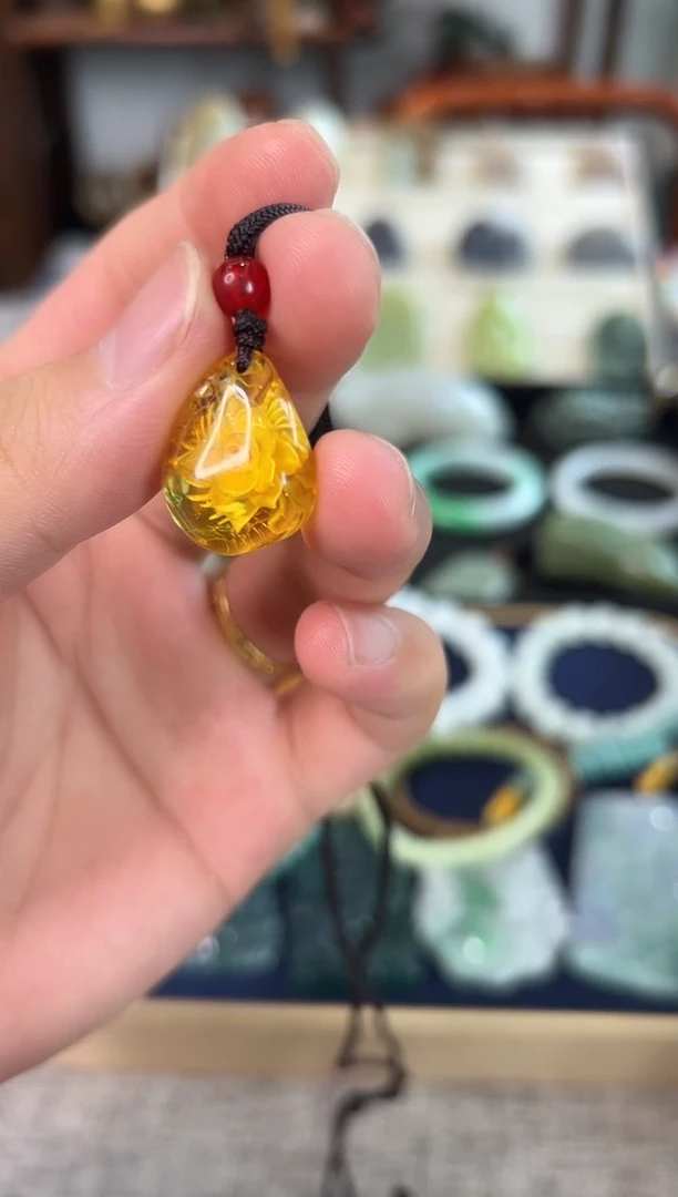 未镶嵌颈饰蜜蜡蜜蜡吊坠-572043