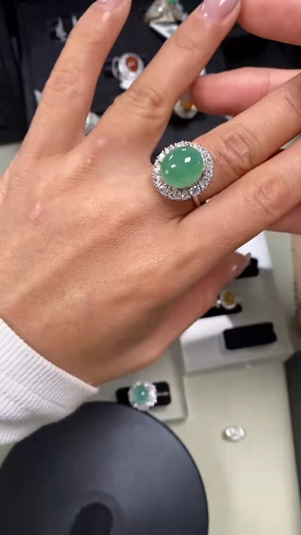 【闪购商品】翡翠戒指银S925镶嵌9461