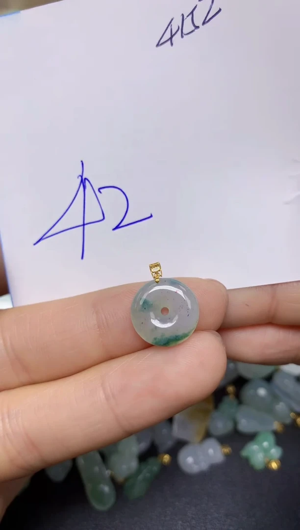 【闪购商品】翡翠挂件18K金镶嵌 天然翡翠A货