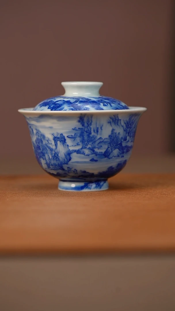 陶瓷半山晓野重江叠嶂图盖碗