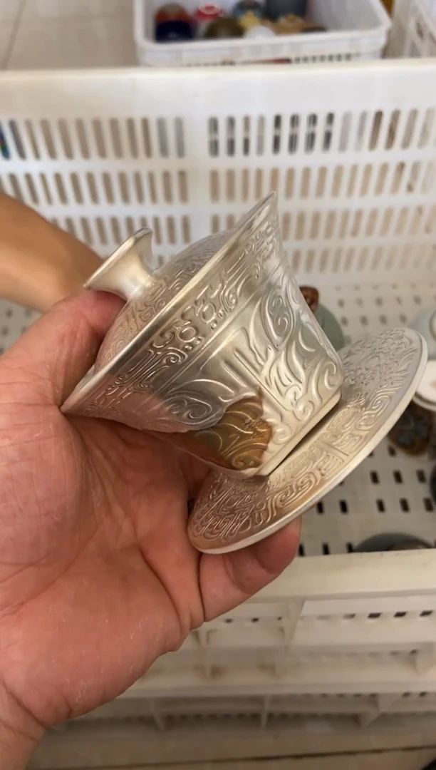 杯无运费险有瑕疵的摄影的产品有使用过的痕迹有点脏介意勿拍