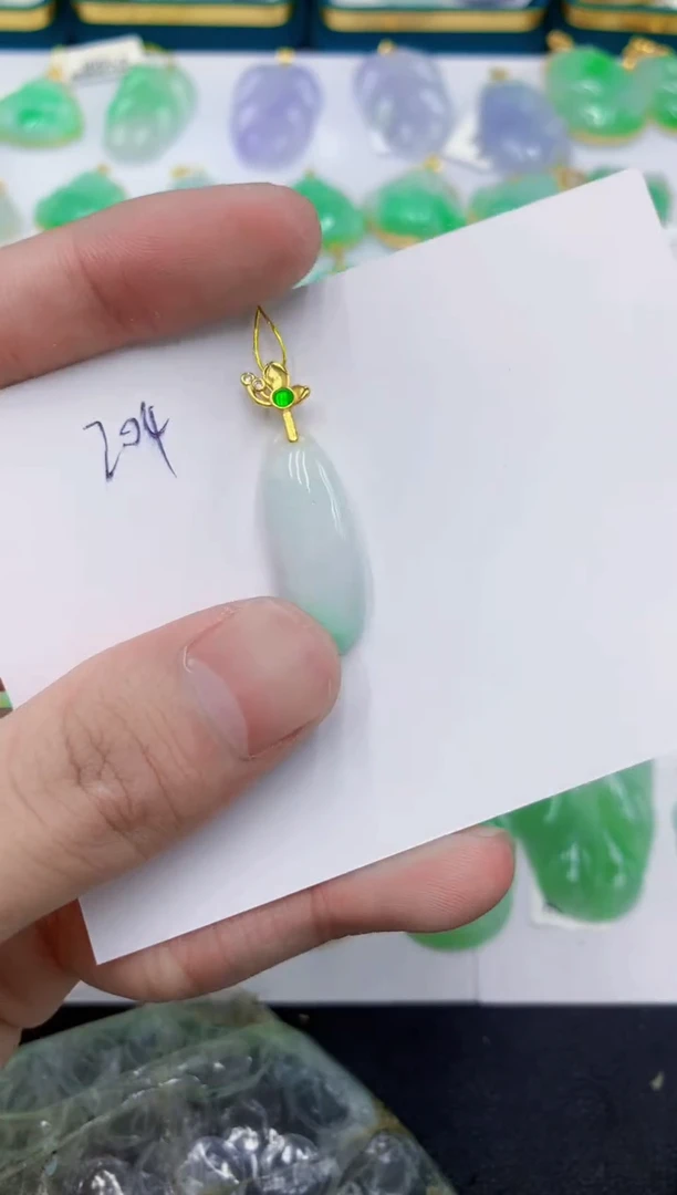颈饰未镶嵌翡翠1111111