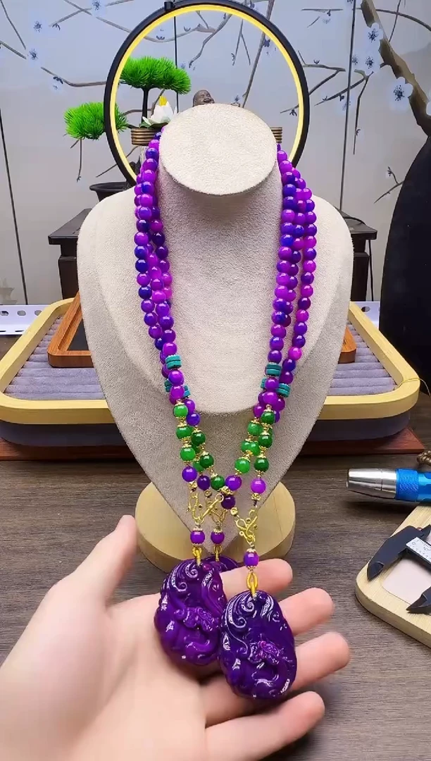 14K金镶嵌苏纪石（舒俱来）颈饰QY14