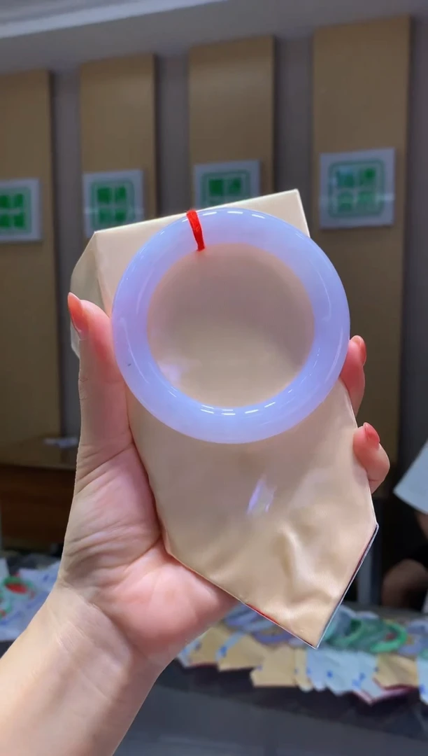 翡翠手镯未镶嵌-Q19 圈口57.7