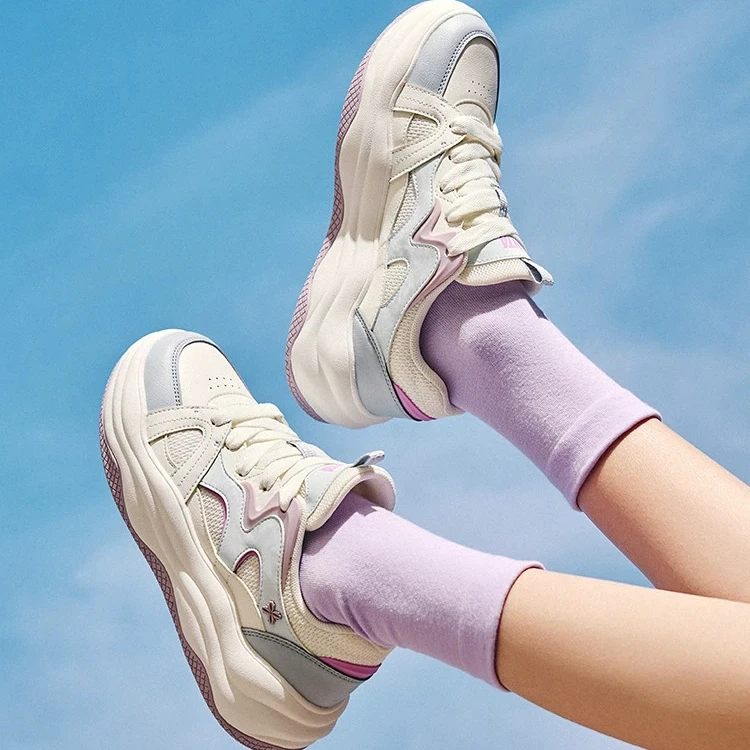 安踏冰淇淋板鞋女士2025夏季厚底增高休闲鞋时尚百搭潮流运动鞋