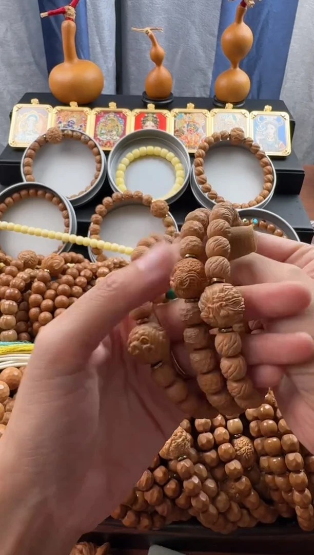 手串猴头核桃富甲荔枝纹苍龙送单颗雕刻瑕疵