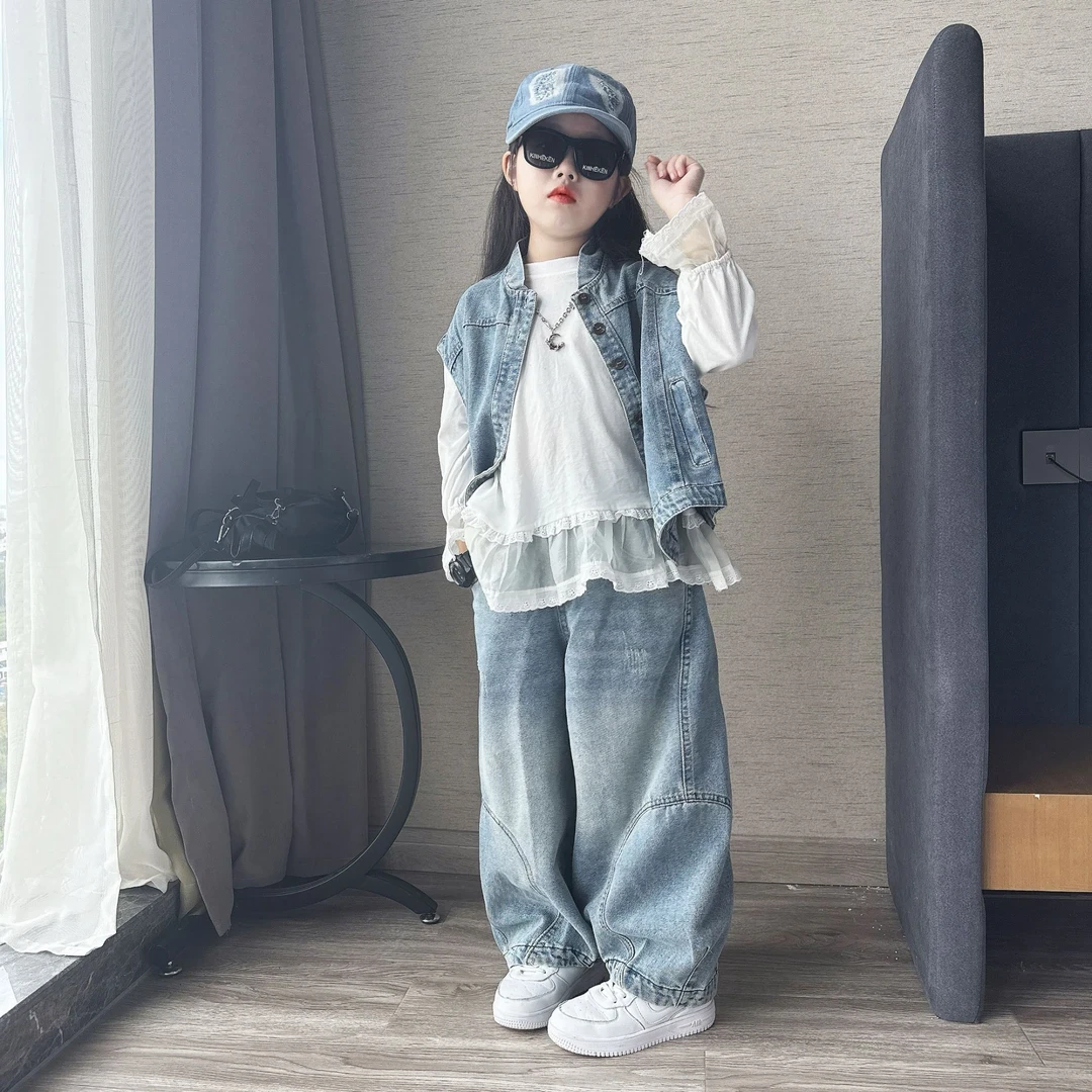 女童2025秋季新款韩版洋气牛仔马甲弯刀裤套装中大童花边打底衫潮