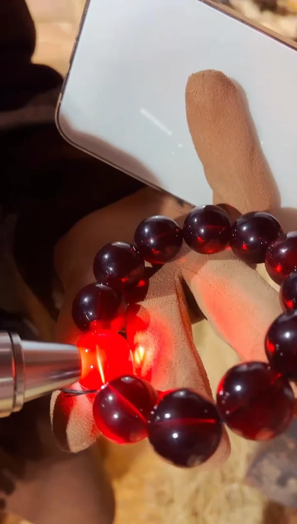 【闪购商品】血珀颈饰未镶嵌硕宝宝精品精选链接5345