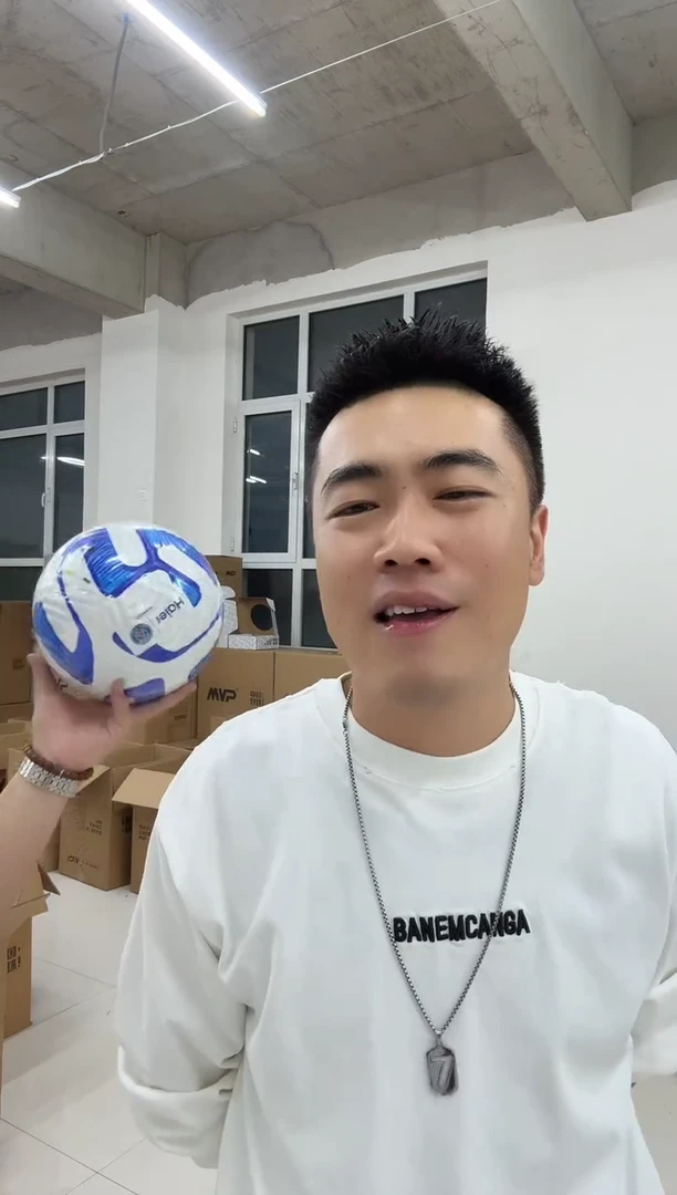PU5hao 赛级大巴黎
