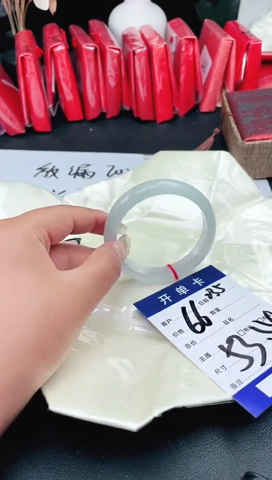 手镯圈口适合下单，圈口