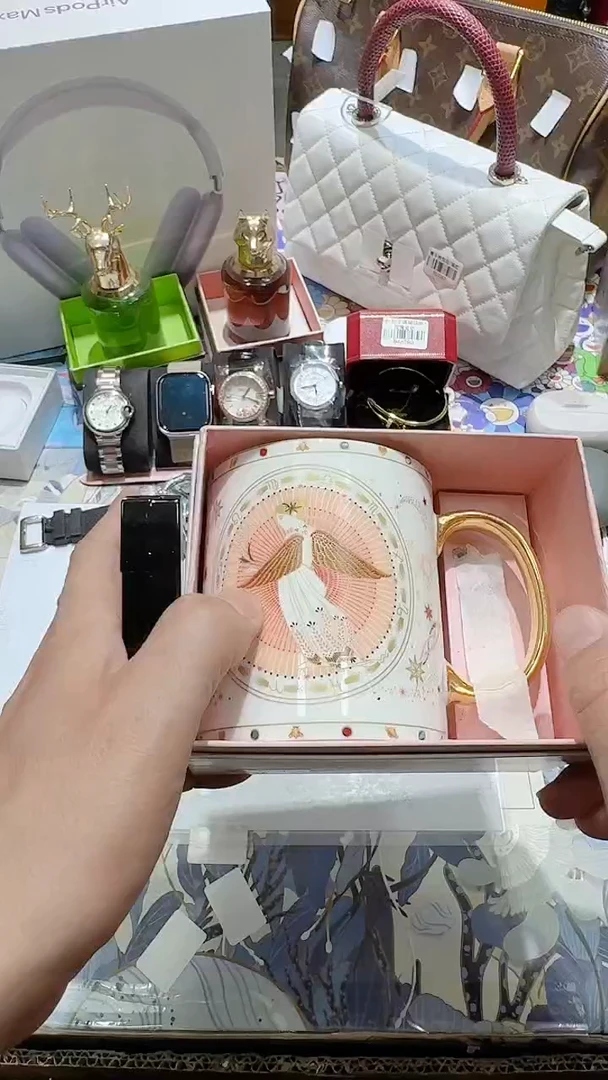 瓷片t生活的本意就是开心@@1