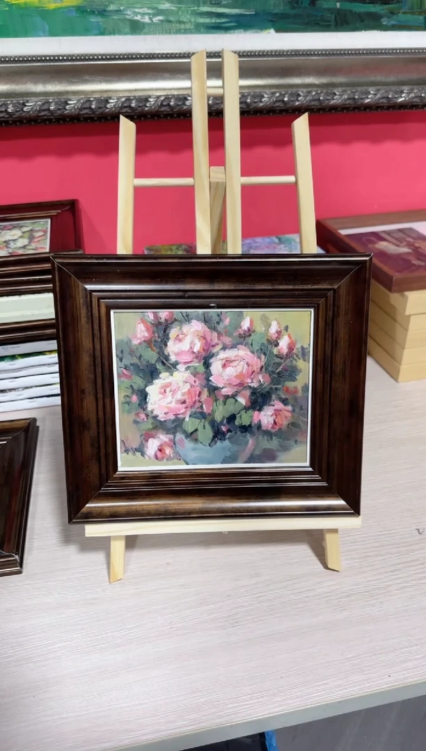 俄罗斯手绘油画作品《玫瑰  》25x28外框发