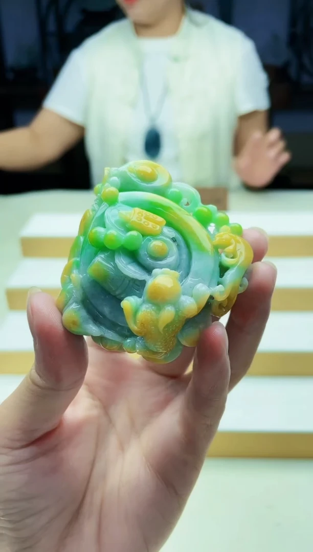 未镶嵌定制翡翠毛货09240156