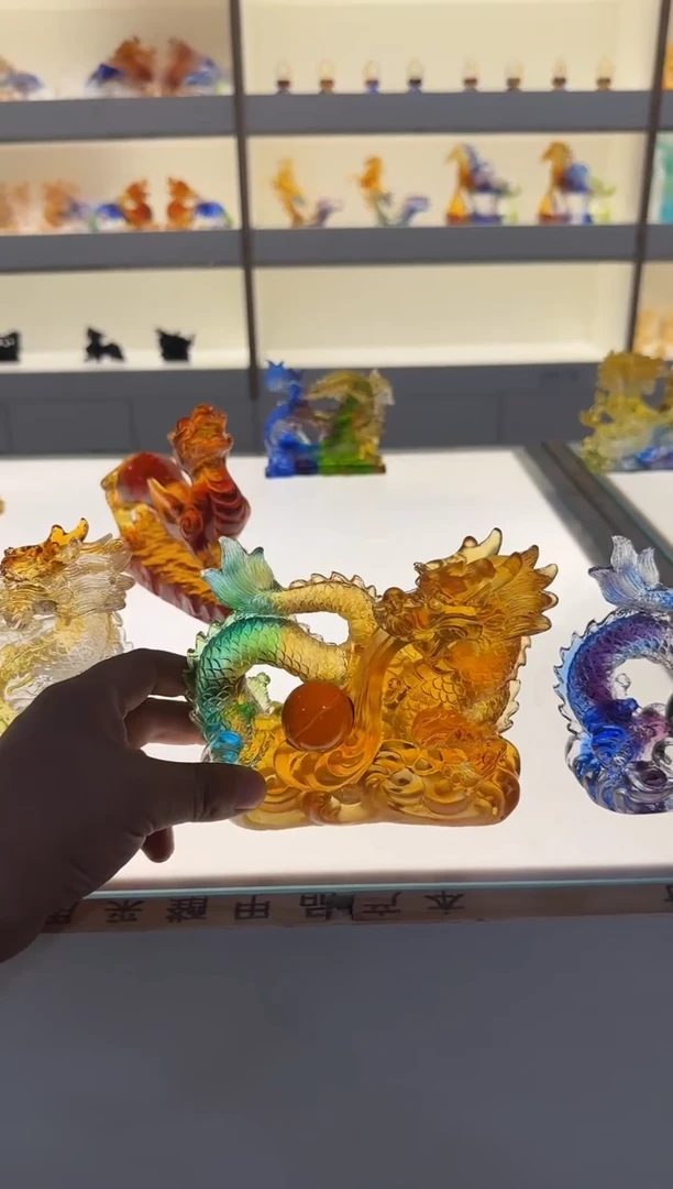 手工艺品琉璃金龙戏珠