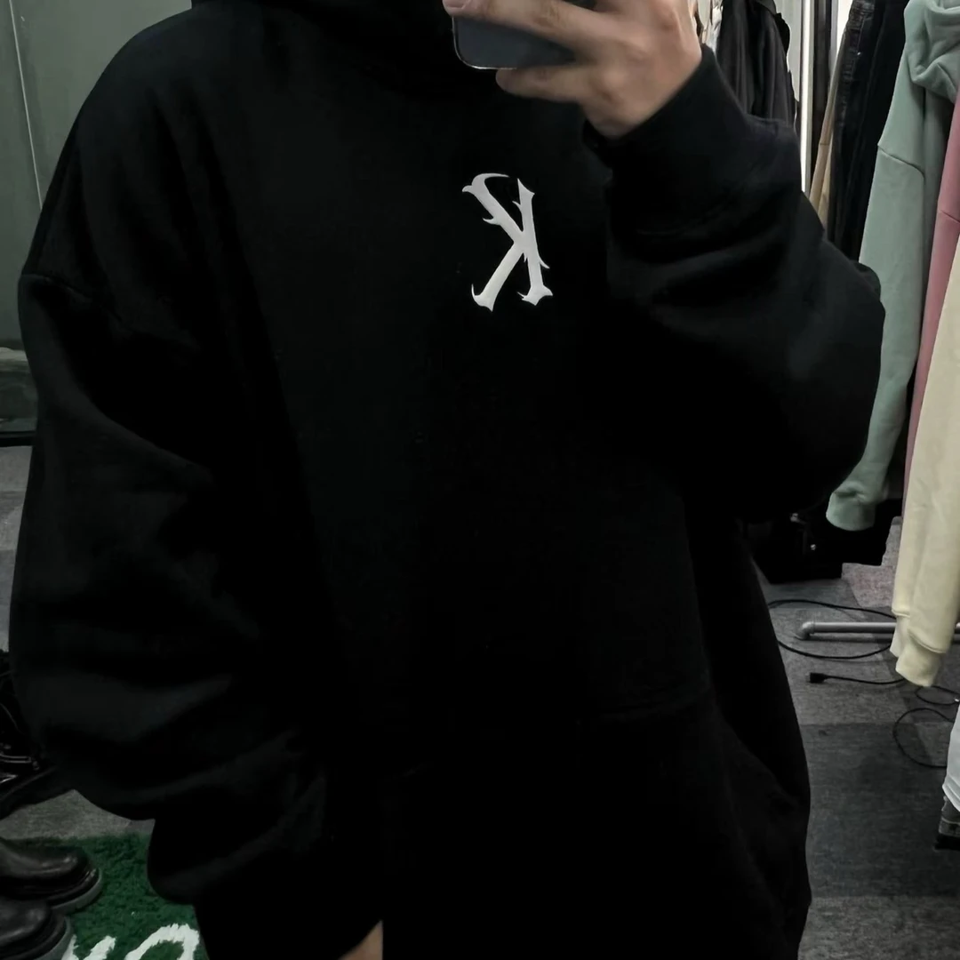 KK加绒加厚黑色连帽卫衣