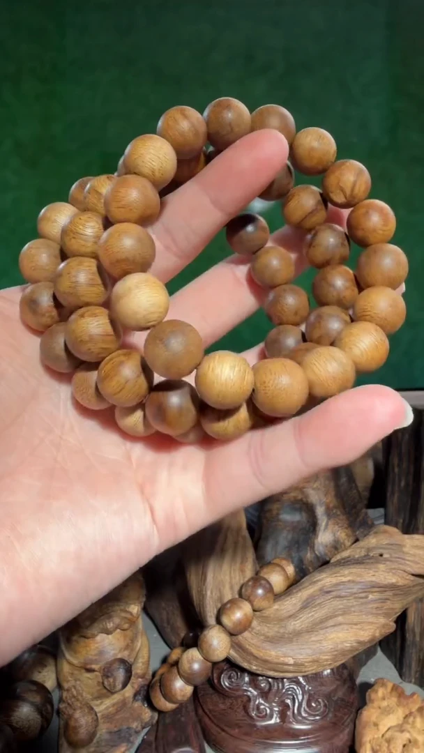 沉香手串海南多样性发一