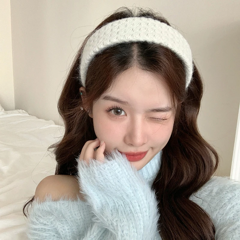 韩系纯色菱格宽边毛线发箍女简约高颅顶压发头箍早春外出百搭头饰