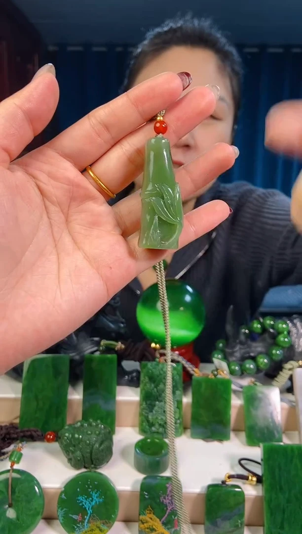 【闪购商品】和田玉挂件未镶嵌1