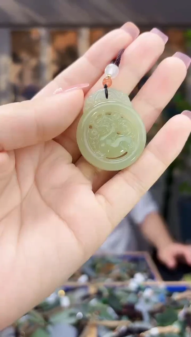 和田玉未镶嵌挂件拍一发一多样性发货