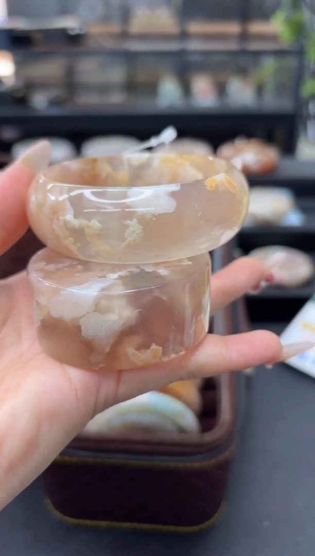 未镶嵌手镯石英质玉C58(57圈赠送镯心)