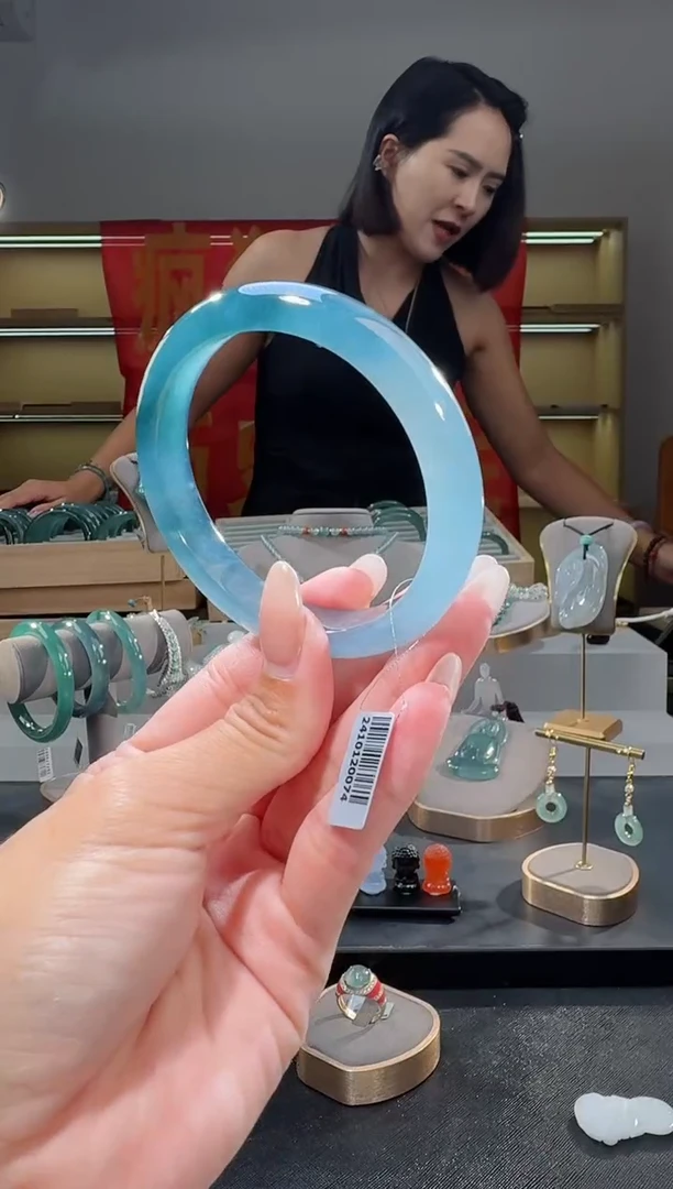 未镶嵌手镯翡翠57.5圈