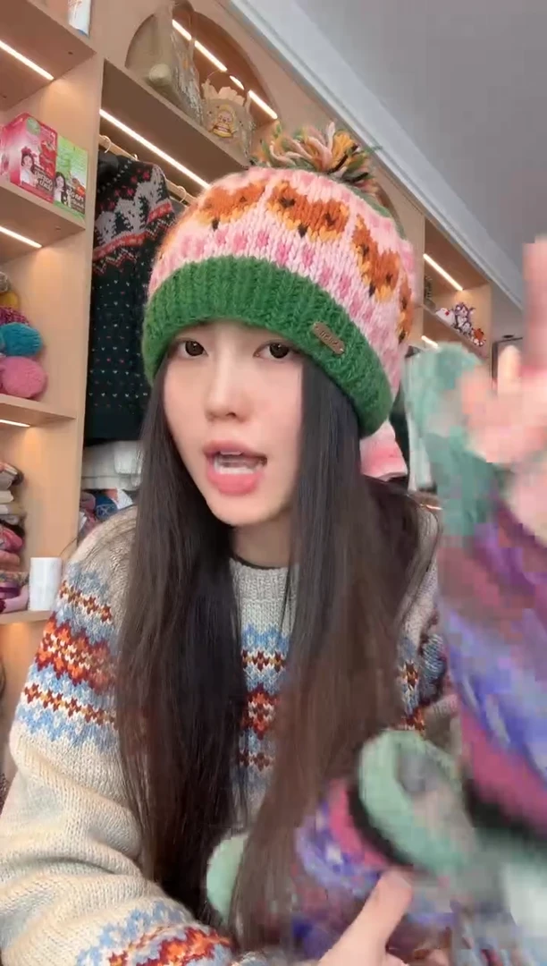 羊毛粉绿小狐狸羊毛帽