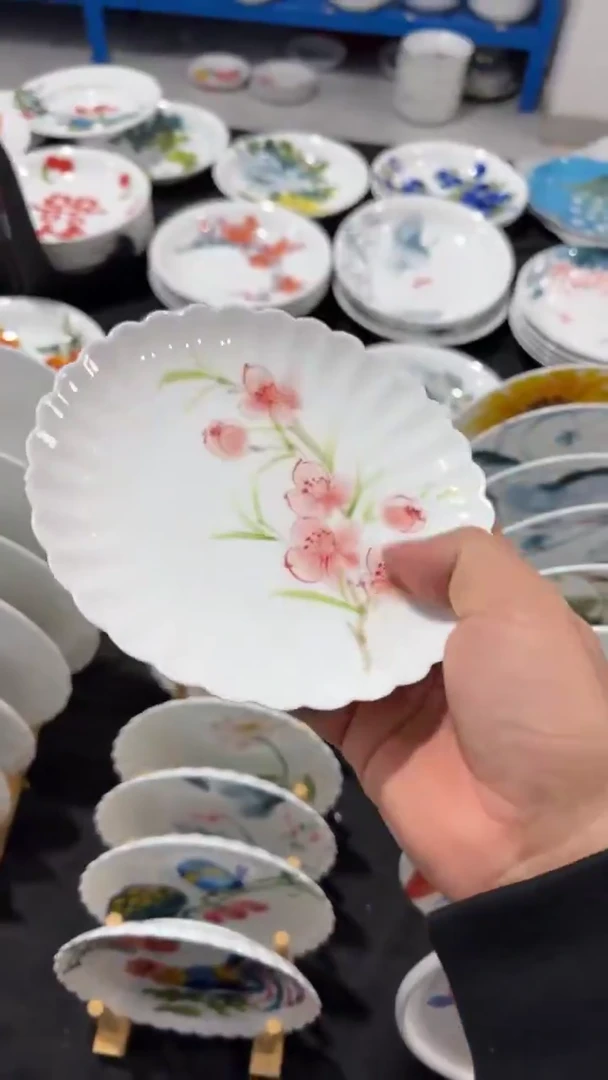 其他景德镇高温瓷（菊花碟）