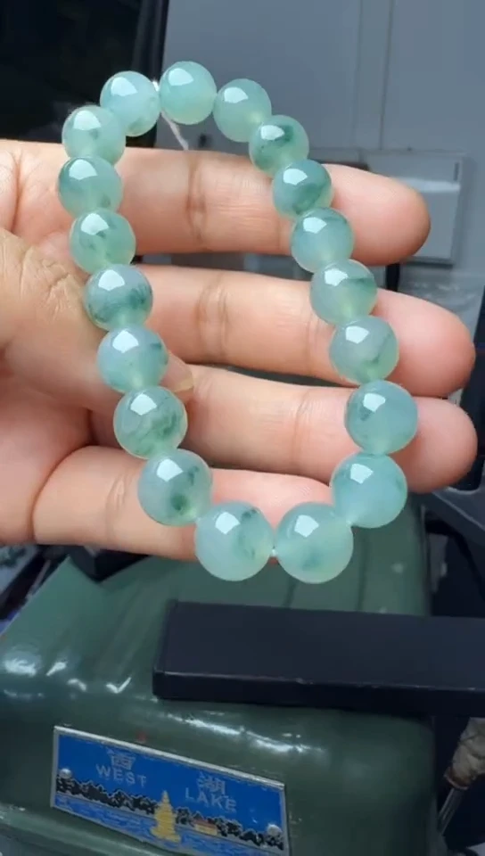 未镶嵌手链翡翠缅甸翡翠A货卡10左右