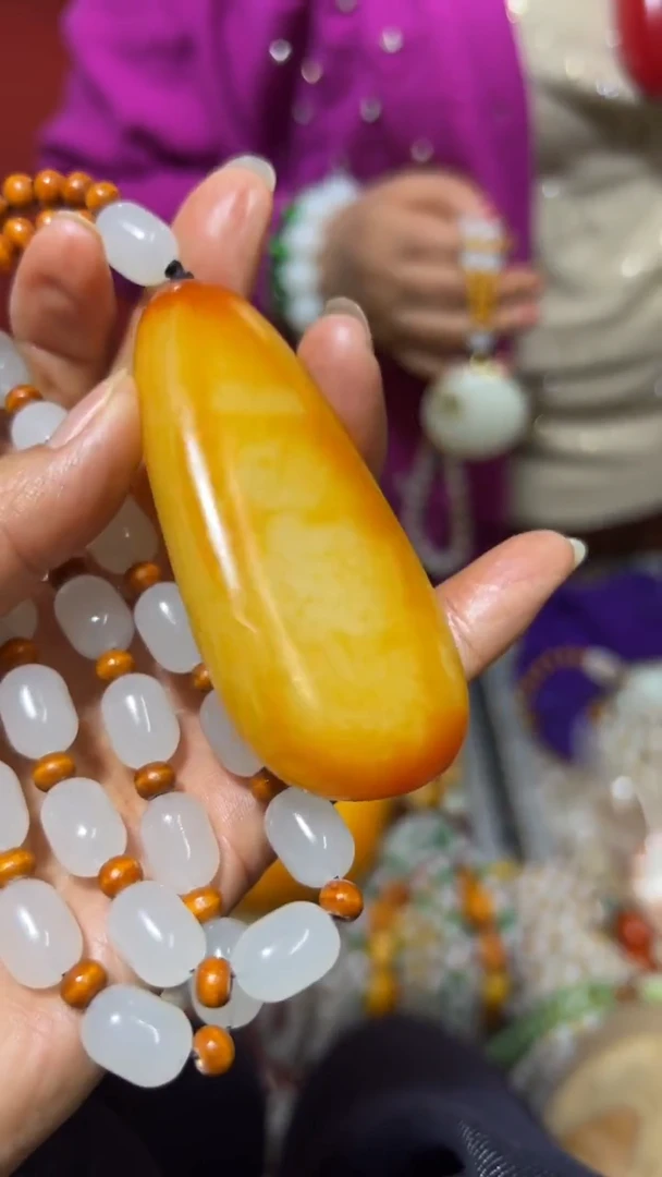 未镶嵌和田玉把件1