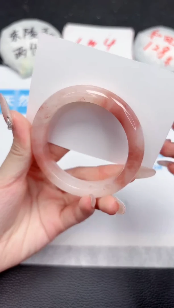 【闪购商品】石英质玉手镯未镶嵌146-54