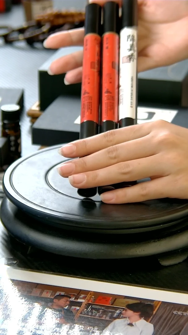 海南虫漏+a+老山檀+纯料降真