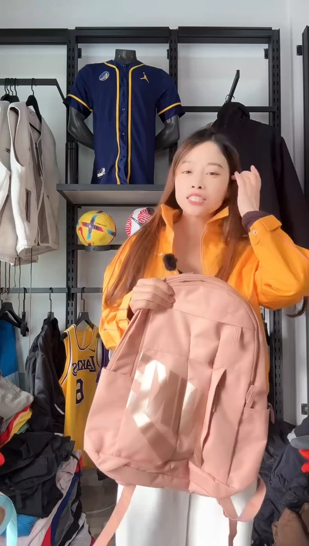 3320编码  瑕疵直播间过款为准 尺码   身高