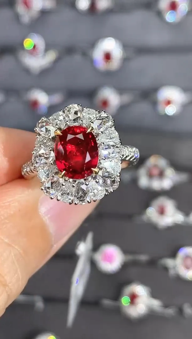 戒指18K金镶嵌红宝石【闪购】2.47ct/无烧鸽血红