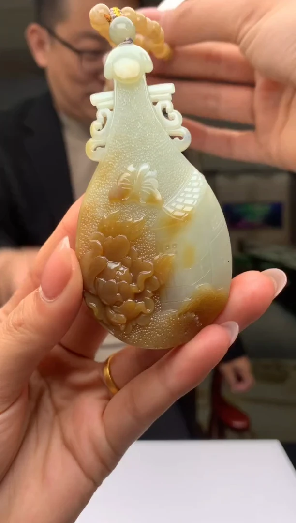 【闪购商品】定制和田玉Boss阳天然和田玉（拍一发一）