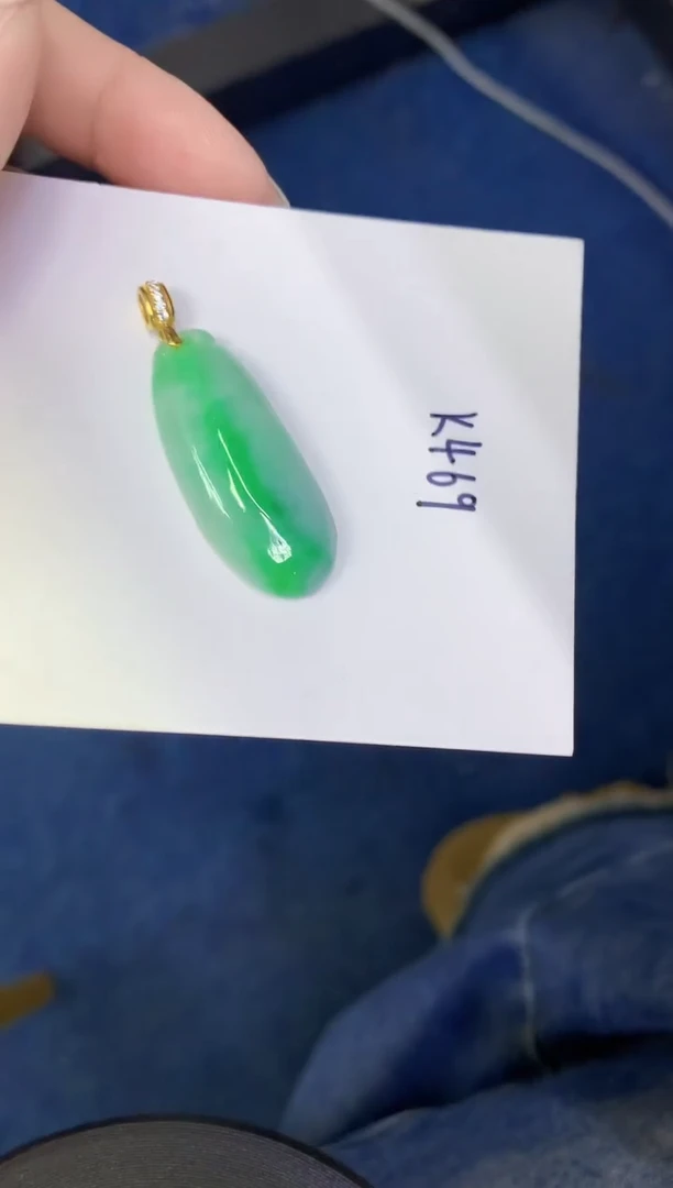 颈饰未镶嵌翡翠缅甸天然翡翠A货