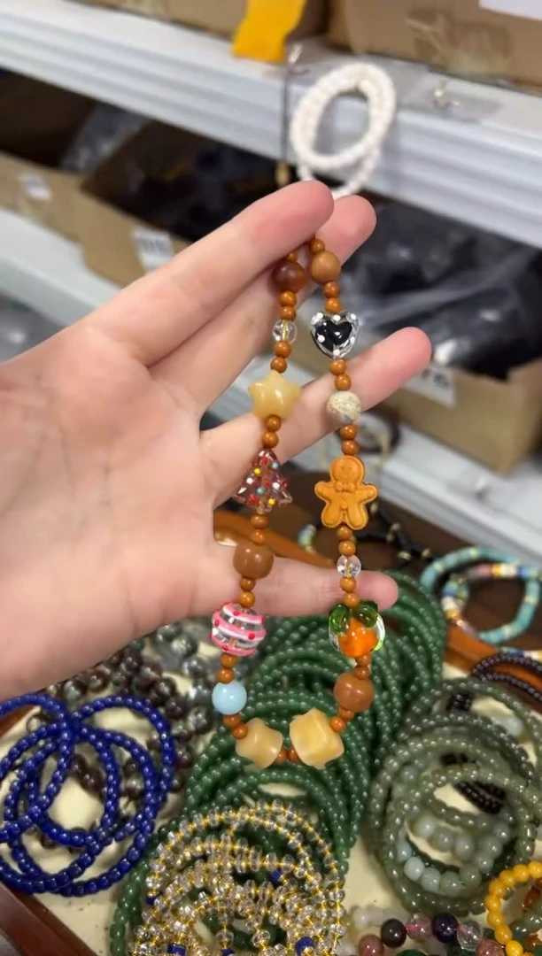 【闪购商品】橄榄核吊坠橄榄核圣诞多宝款挂件[1145]