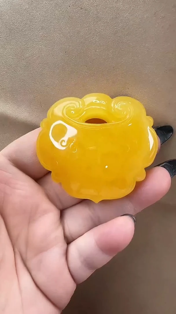 琥珀颈饰未镶嵌吊坠